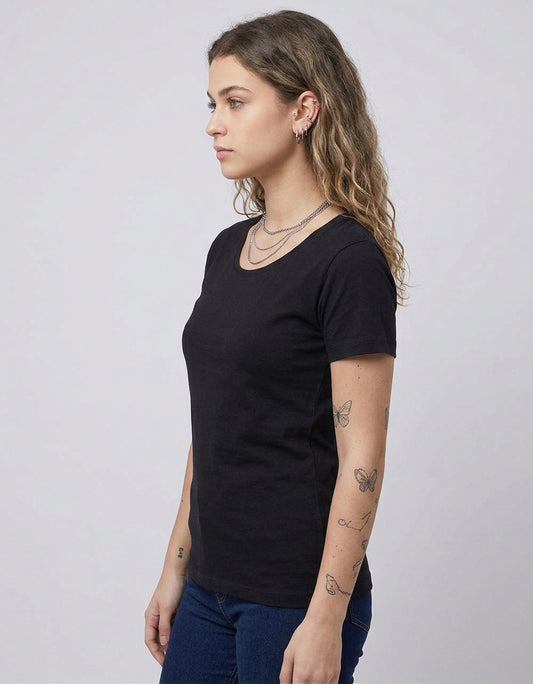 ONROGUE Women’s Classic Crew Neck T-Shirt