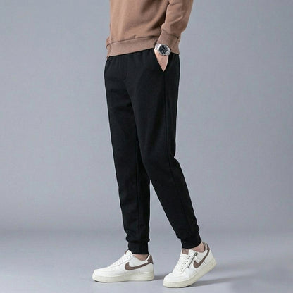 ONROGUE Men’s Essential Joggers