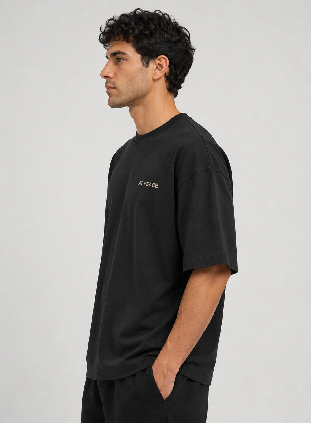 ONROGUE AT PEACE Oversized Tee