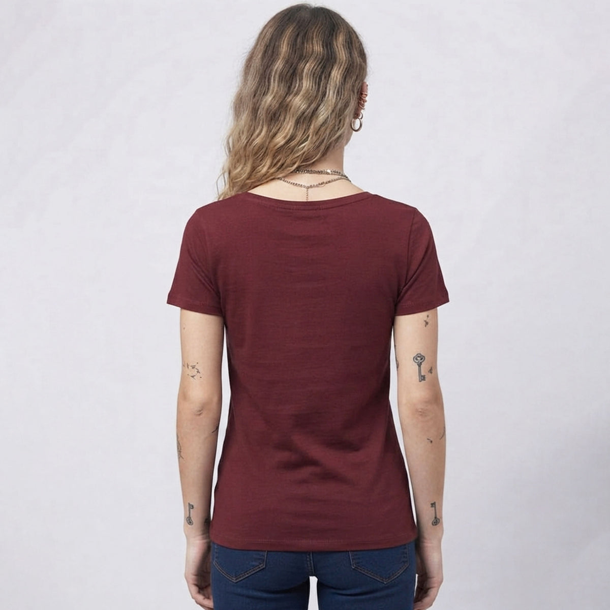 ONROGUE Women's Classic Premium T-Shirt