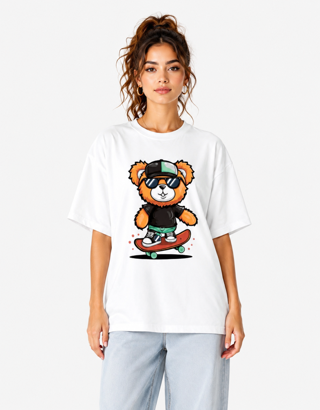 ONROGUE Women's Skater Bear Oversized T-Shirt