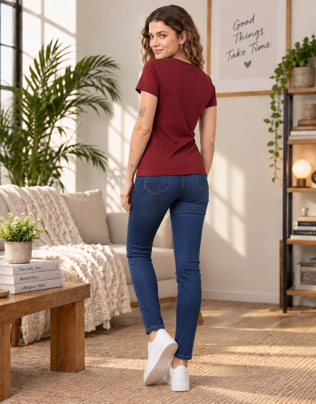 ONROGUE Women's Classic Premium T-Shirt